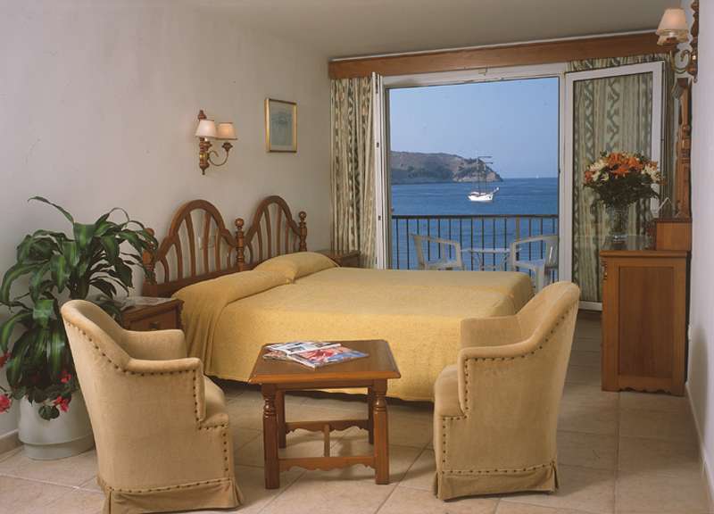 Mar Azul Pur Estil Hotel & Spa (Adults Only) กาลารัตจาดา ภายนอก รูปภาพ